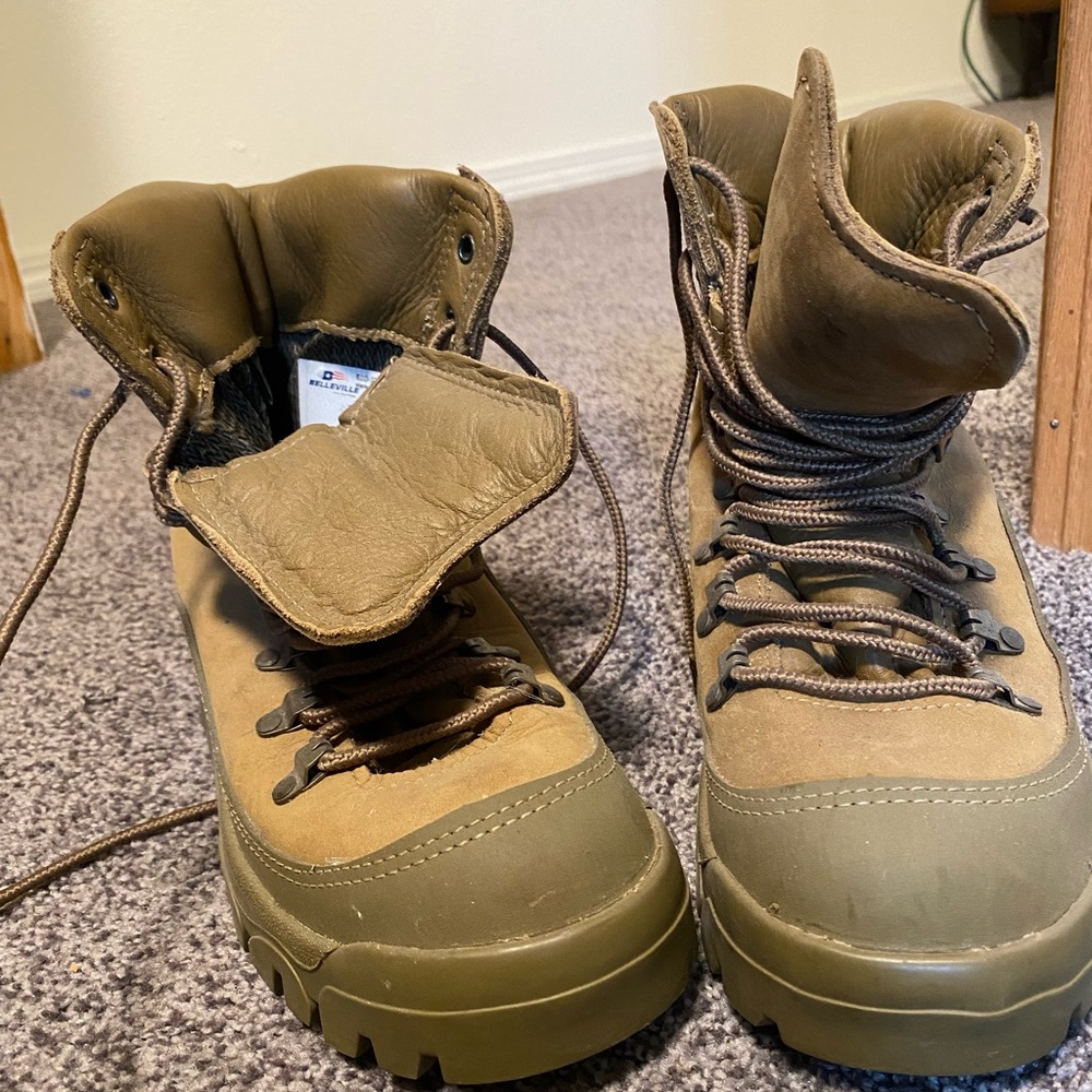 Belleville boots size 5M/6.5W